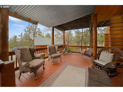 2260 SE Highland Road Prineville OR 97754