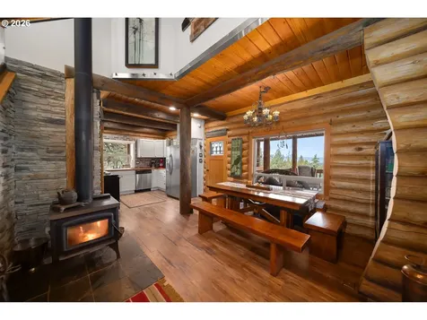 2260 SE Highland Road Prineville OR 97754