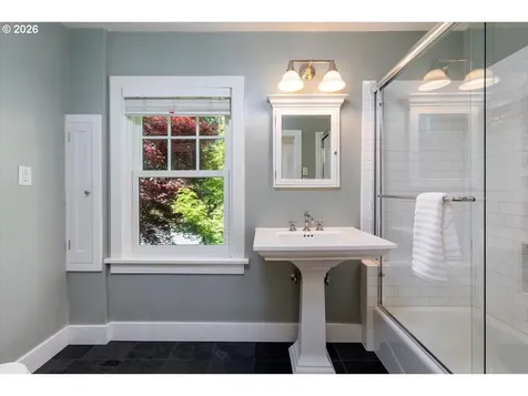 3515 SW Council Crest Drive Portland OR 97239