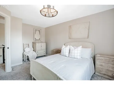 14100 SE Summers Court Clackamas OR 97015