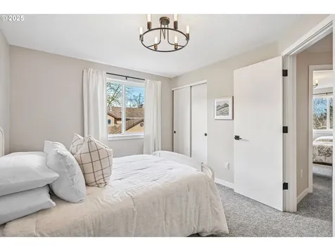 14100 SE Summers Court Clackamas OR 97015