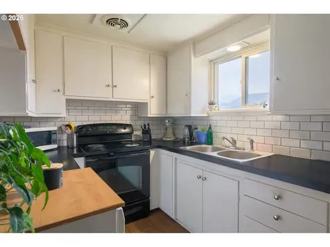 577 S Nehalem Street Clatskanie OR 97016