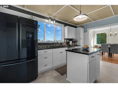 90635 Spring Road Astoria OR 97103