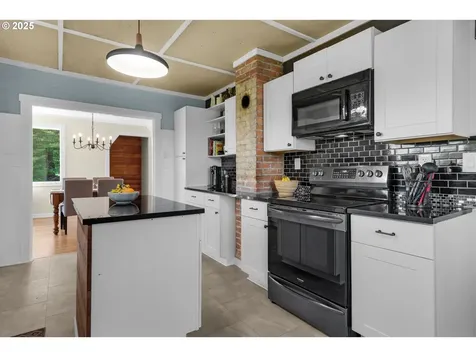 90635 Spring Road Astoria OR 97103