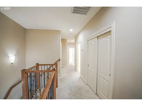 813 King Drive Rainier OR 97048