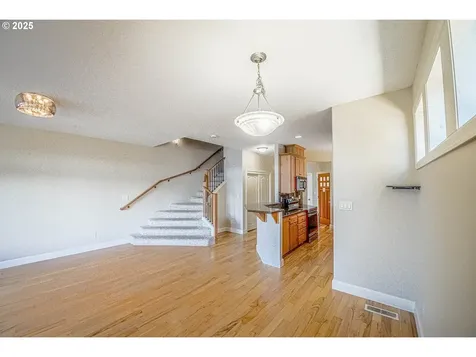 813 King Drive Rainier OR 97048
