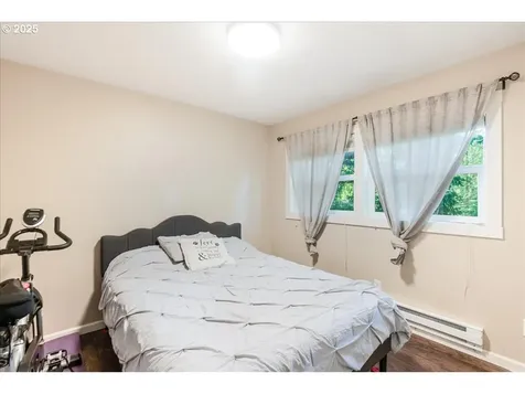 6926 SE Deardorff Road Portland OR 97236