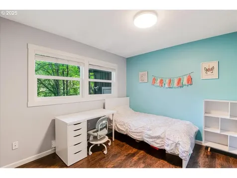 6926 SE Deardorff Road Portland OR 97236