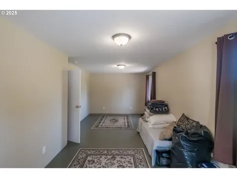 40712 Lacomb Drive Lebanon OR 97355
