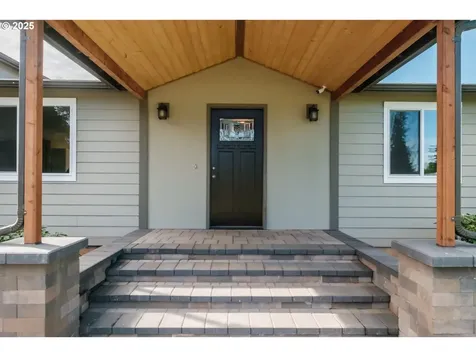 40712 Lacomb Drive Lebanon OR 97355