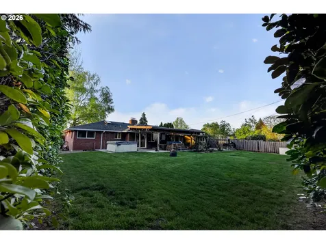 319 NW 79th Street Vancouver WA 98665