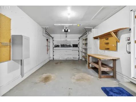 1637 Umpqua Road Woodburn OR 97071