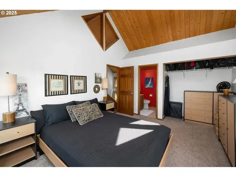 3123 NE Rocky Butte Road Portland OR 97220