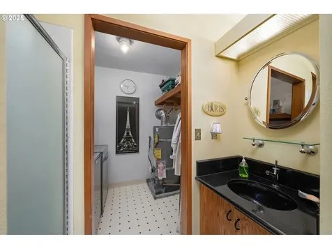 3123 NE Rocky Butte Road Portland OR 97220