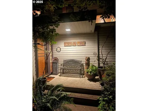 3123 NE Rocky Butte Road Portland OR 97220