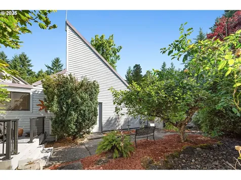 3123 NE Rocky Butte Road Portland OR 97220