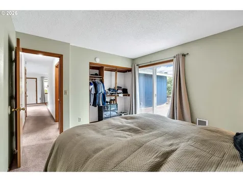 2555 Hughes Drive West Linn OR 97068