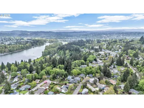 2555 Hughes Drive West Linn OR 97068