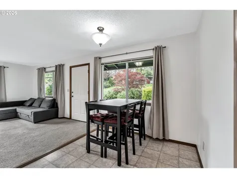 2555 Hughes Drive West Linn OR 97068