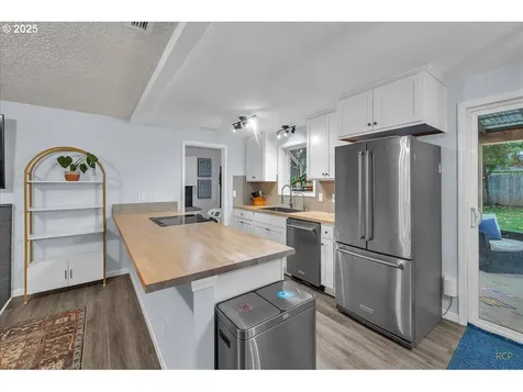 411 NW 53rd Street Vancouver WA 98663
