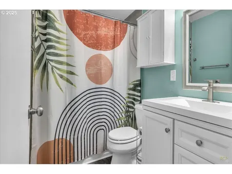 411 NW 53rd Street Vancouver WA 98663