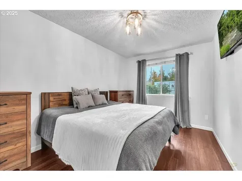 411 NW 53rd Street Vancouver WA 98663