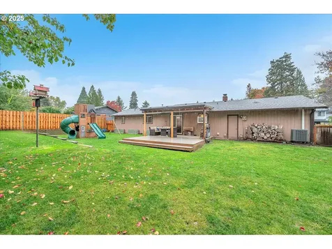411 NW 53rd Street Vancouver WA 98663