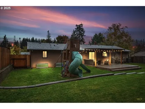 411 NW 53rd Street Vancouver WA 98663
