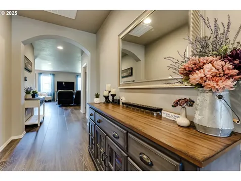 183 Rockcrest Drive Lowell OR 97452