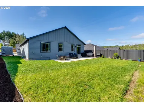 183 Rockcrest Drive Lowell OR 97452