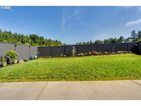 183 Rockcrest Drive Lowell OR 97452
