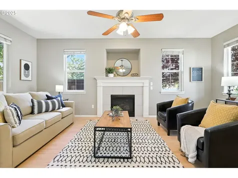 1814 SE Littlegem Street Hillsboro OR 97123