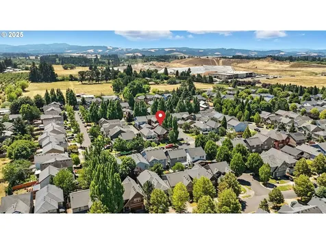 1814 SE Littlegem Street Hillsboro OR 97123