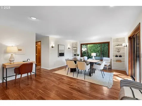 11821 SE Sunnycreek Lane Clackamas OR 97015