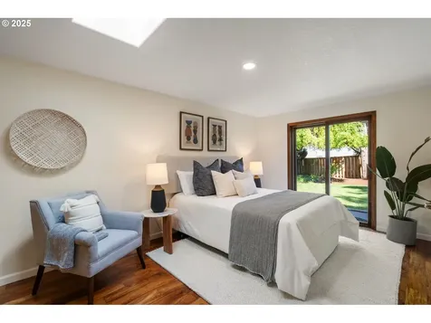 11821 SE Sunnycreek Lane Clackamas OR 97015