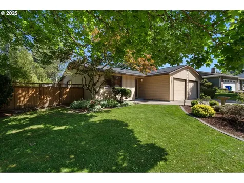 11821 SE Sunnycreek Lane Clackamas OR 97015