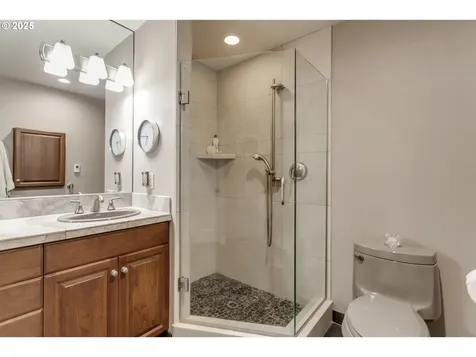 4861 NW Neskowin Place Portland OR 97229