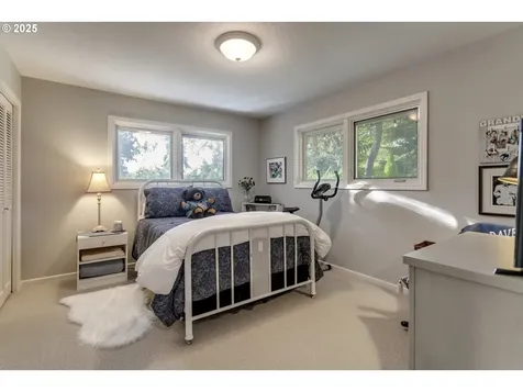 4861 NW Neskowin Place Portland OR 97229