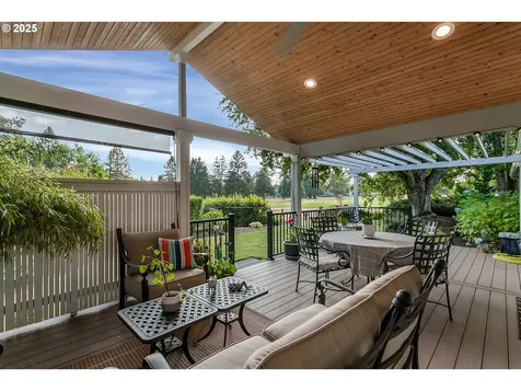 4861 NW Neskowin Place Portland OR 97229