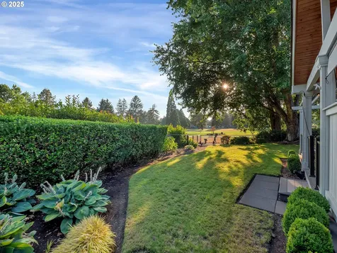4861 NW Neskowin Place Portland OR 97229