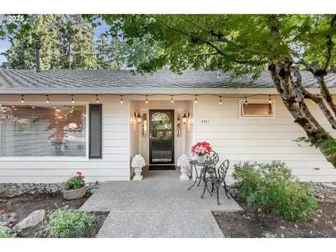 4861 NW Neskowin Place Portland OR 97229