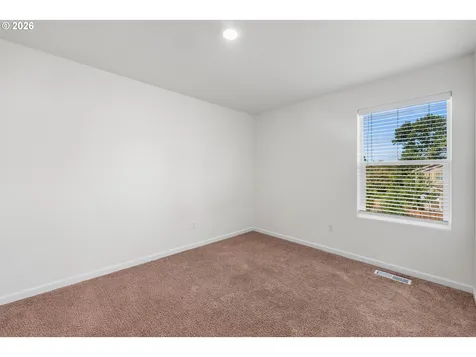 1724 W 12th Street La Center WA 98629