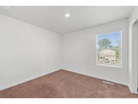 1724 W 12th Street La Center WA 98629