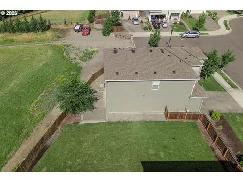 1724 W 12th Street La Center WA 98629