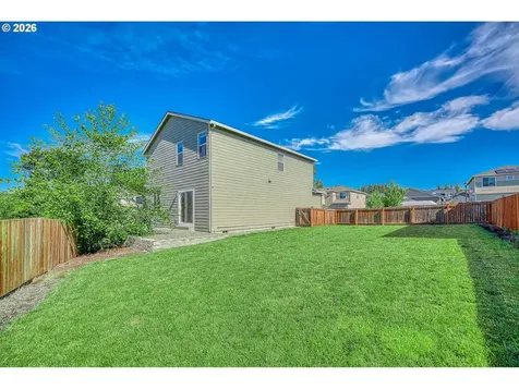 1724 W 12th Street La Center WA 98629