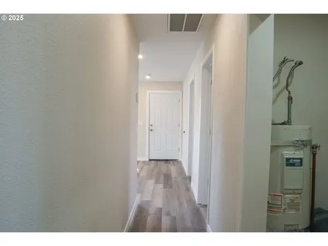 2469 Pine Street Seaside OR 97138