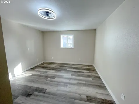 2469 Pine Street Seaside OR 97138