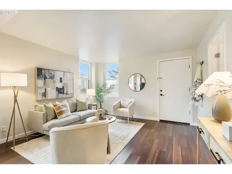 1205 SW Cardinell Drive Portland OR 97201