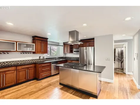726 SE 27th Street Gresham OR 97080