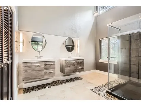 726 SE 27th Street Gresham OR 97080